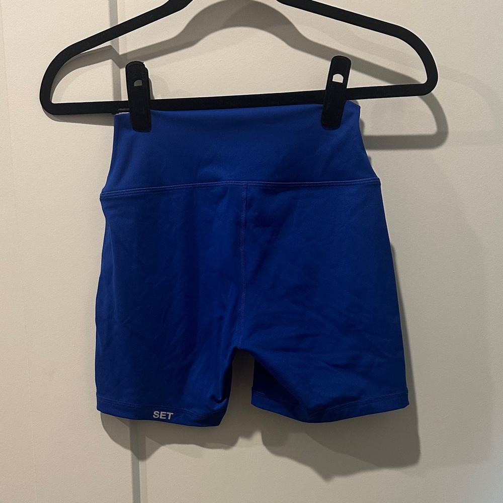 SET active - Cobalt blue shorts